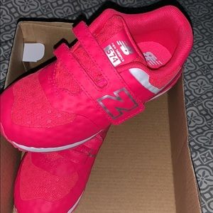 New balance toddler shoe girls